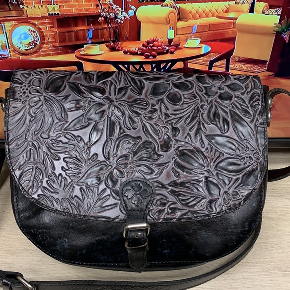 Patricia Nash Bags Patricia Nash Black Tooled Leather Crossbody Bag Poshmark